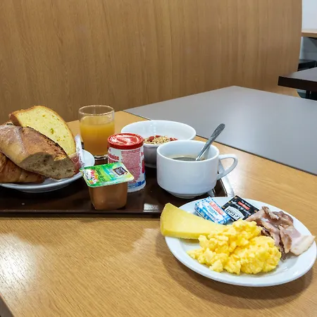 Sud فندق شوليه