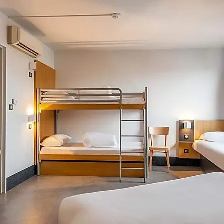 Hotel Sud 2*